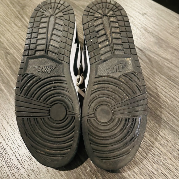 Nike Air Jordan Shoes Size 11 - Picture 4 of 5